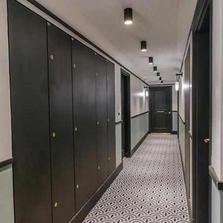 Modern - 2br-5p - Puces De Saint-ouen